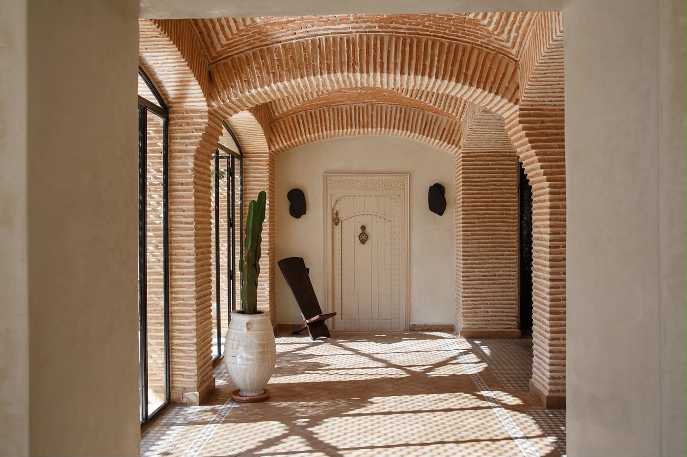 Entrée voûtée en brique